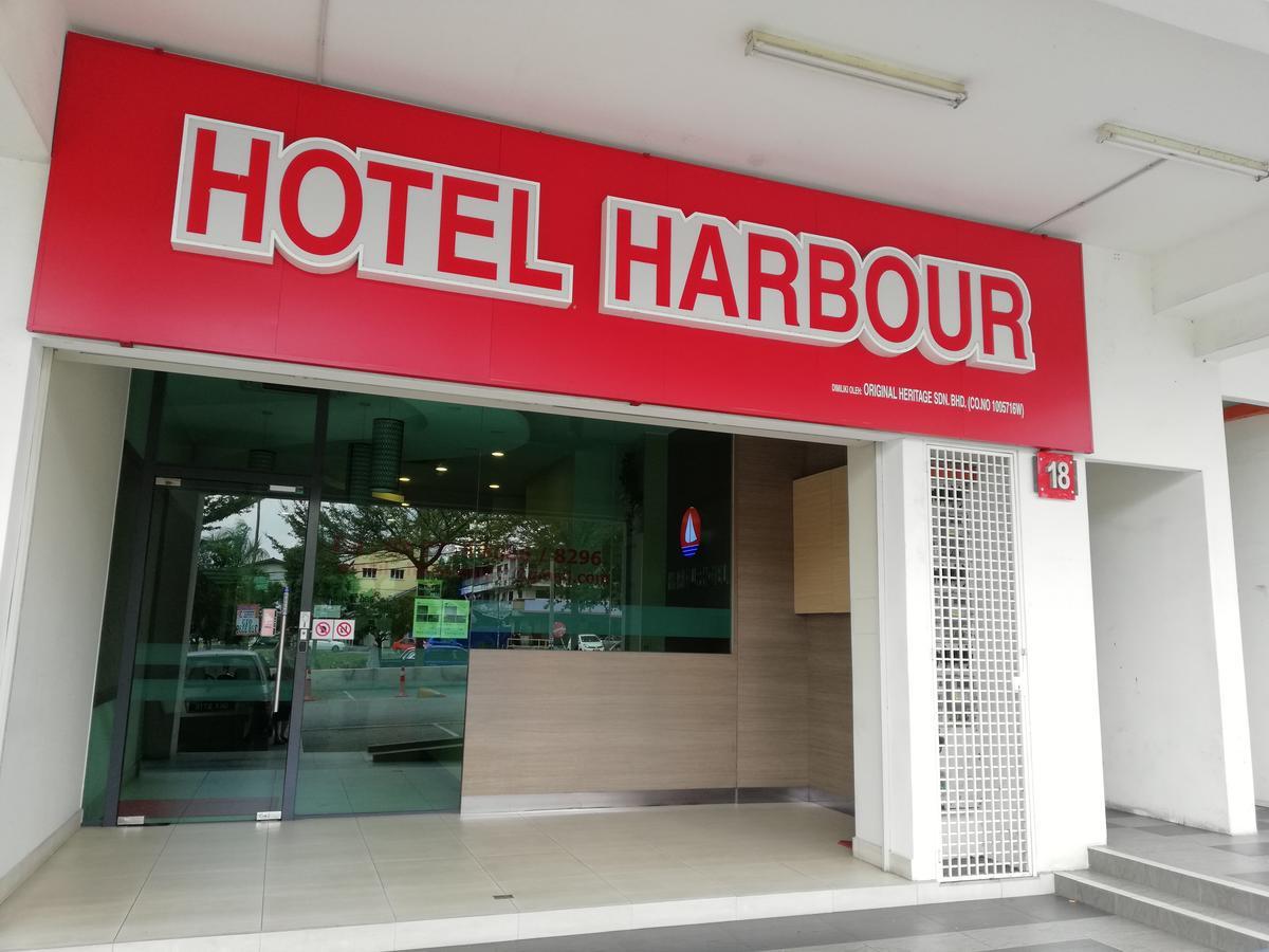 Harbour Hotel Petaling Jaya Exterior photo